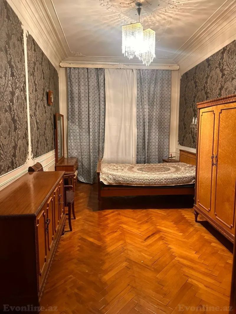 Kirayə verilir 3 otaqlı Mənzil Köhnə tikili 86 m² Yasamal r. - şəkil 8
