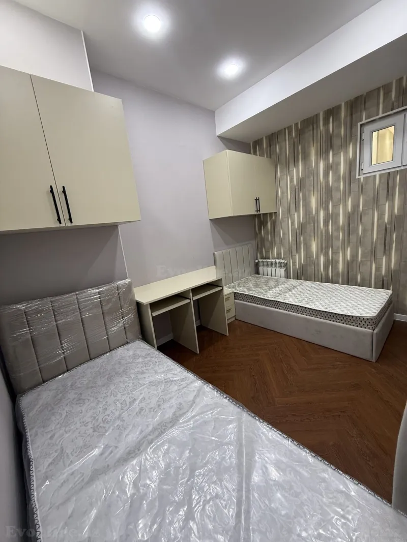 Satılır 3 otaqlı Mənzil Yeni tikili 64 m² Elmlər Akademiyası m. - şəkil 5