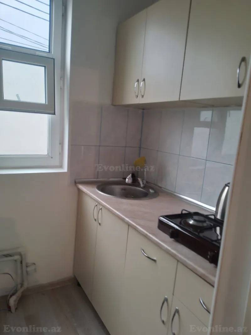 Satılır 2 otaqlı Həyət evi 50 m² Memar Əcəmi m. - şəkil 5