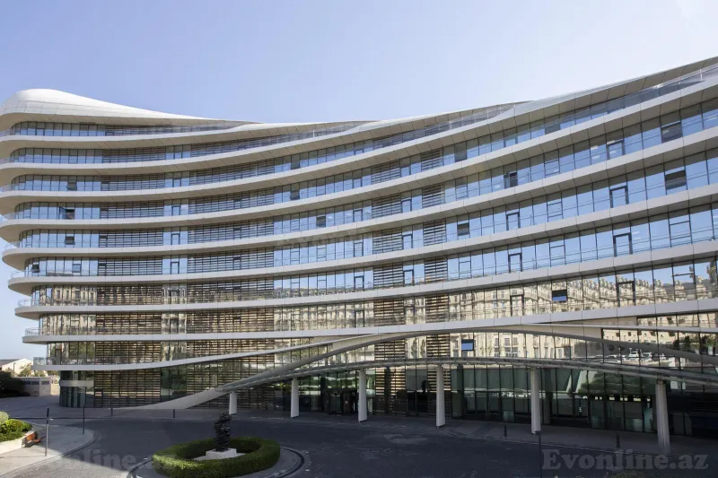 1 otaqlı Ofis 15 m² Ağ şəhər Kirayə verilir