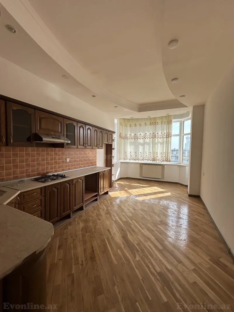 Satılır 6 otaqlı Mənzil Yeni tikili 250 m² Nəriman Nərimanov m. - şəkil 11