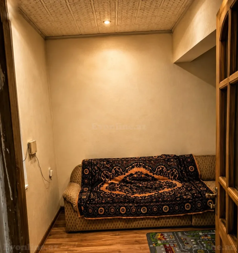 3 otaqlı Həyət evi 75 m² Badamdar Kirayə verilir