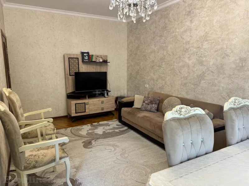 Satılır 3 otaqlı Mənzil Köhnə tikili 85 m² Memar Əcəmi m. - şəkil 2