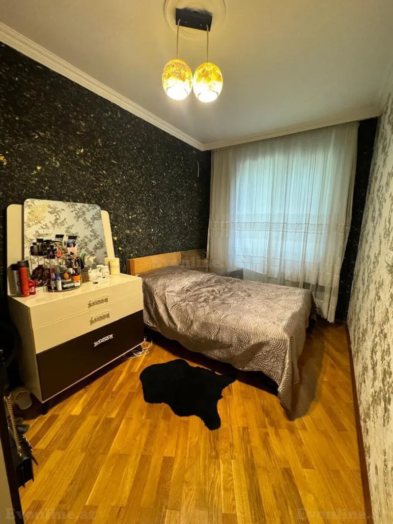 Satılır 3 otaqlı Mənzil Köhnə tikili 85 m² Memar Əcəmi m. - şəkil 4