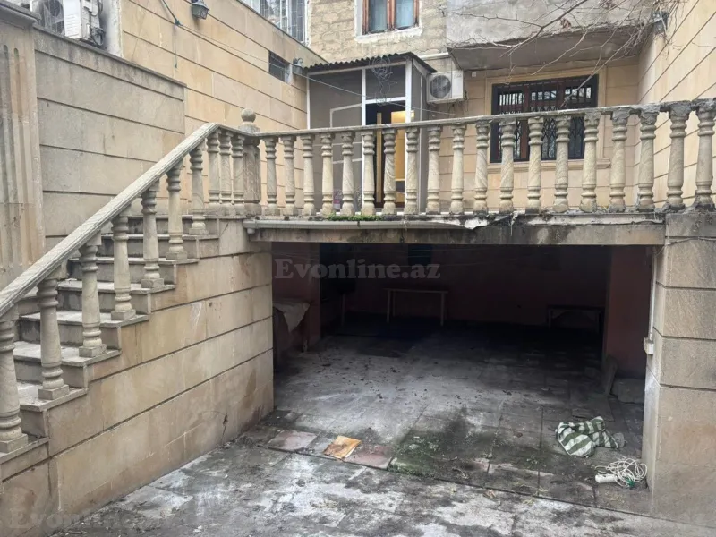 Satılır 3 otaqlı Mənzil Köhnə tikili 100 m² Nərimanov r. - şəkil 12