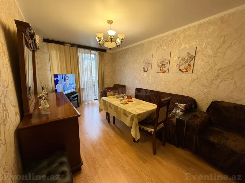 Satılır 3 otaqlı Mənzil Köhnə tikili 90 m² 28 May m. - şəkil 2