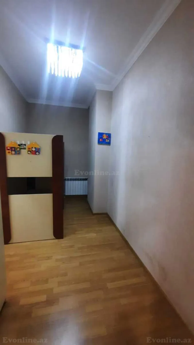 Kirayə verilir 3 otaqlı Mənzil Yeni tikili 96 m² İnşaatçılar m. - şəkil 9