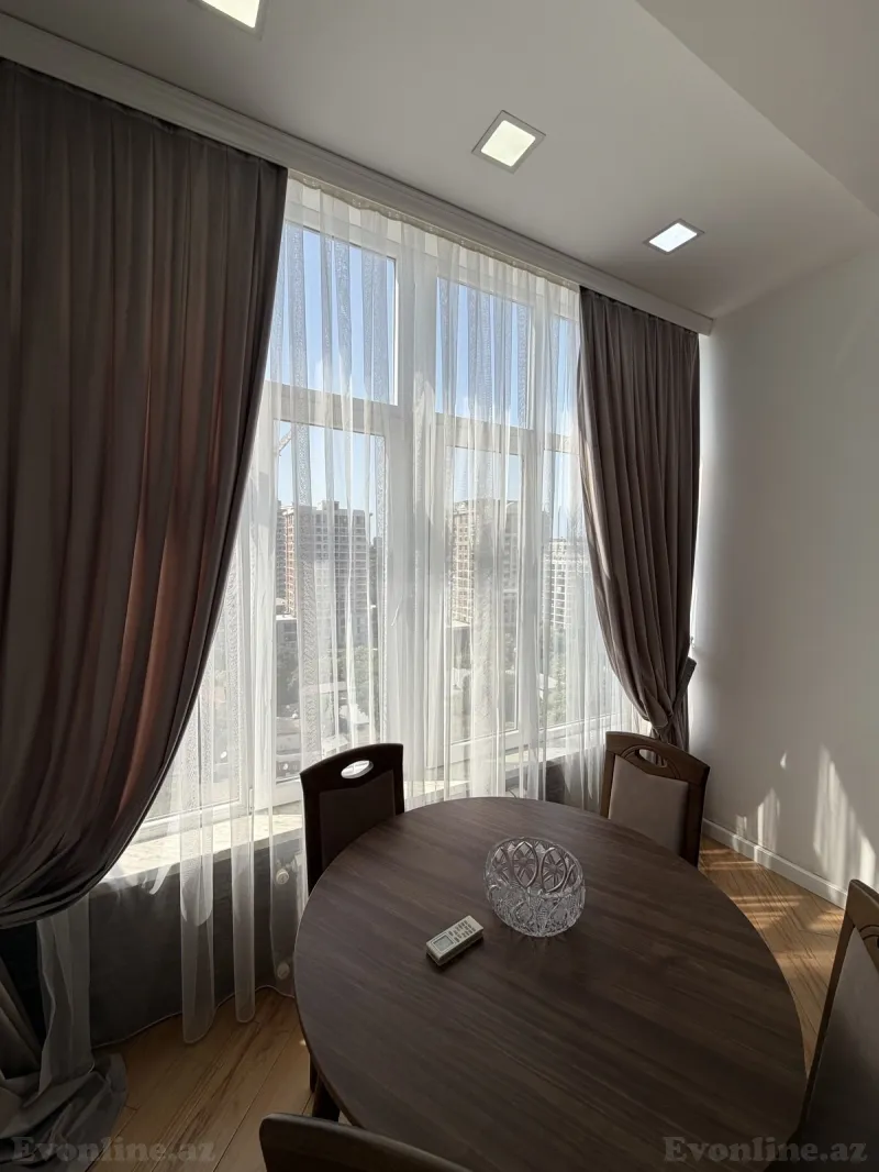 Kirayə verilir 2 otaqlı Mənzil Yeni tikili 60 m² 28 May m. - şəkil 2
