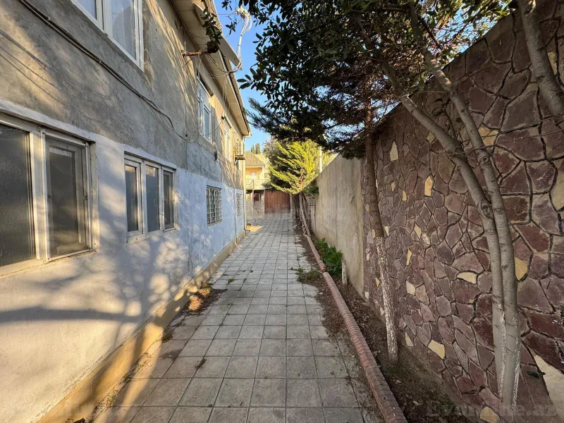 Satılır 8 otaqlı Həyət evi 200 m² Novxanı - şəkil 8