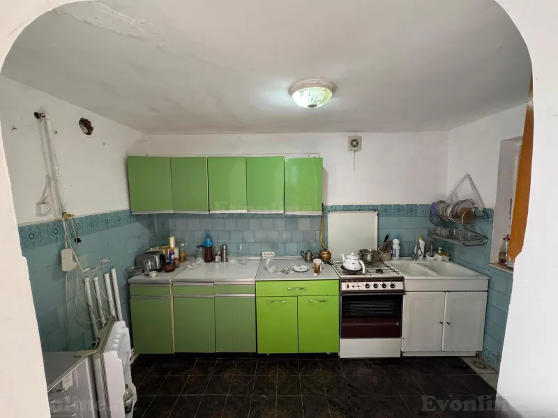 Satılır 8 otaqlı Həyət evi 200 m² Novxanı - şəkil 13