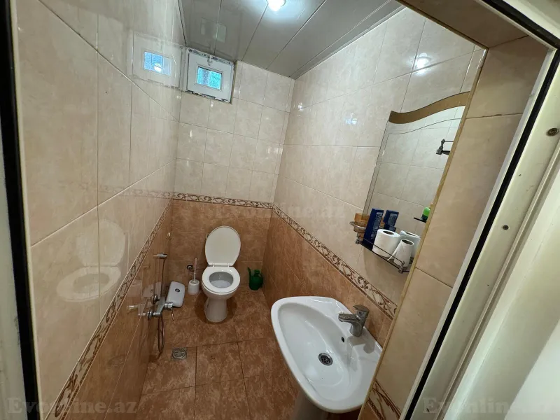 Satılır 8 otaqlı Həyət evi 200 m² Novxanı - şəkil 18
