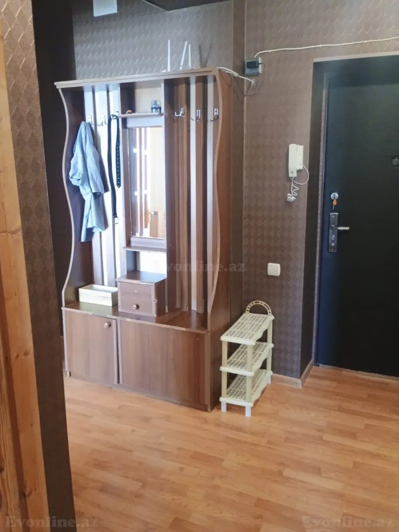 Kirayə verilir 3 otaqlı Mənzil Köhnə tikili 100 m² Bakmil m. - şəkil 10