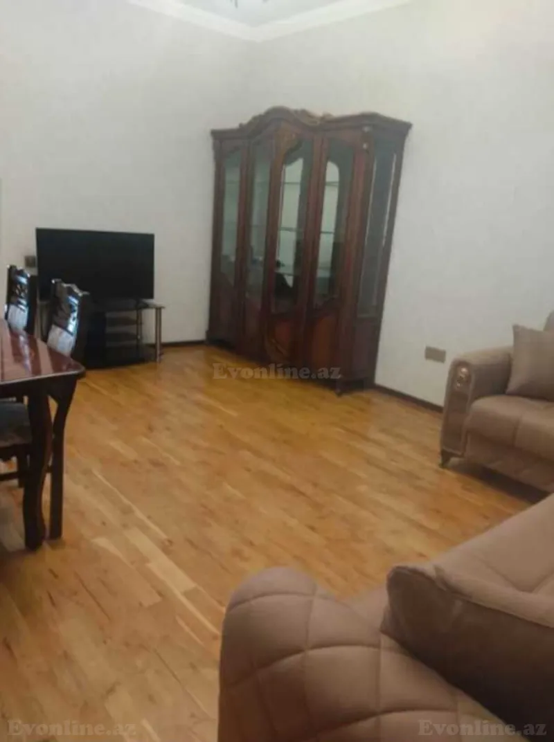 Kirayə verilir 3 otaqlı Həyət evi 52 m² Səbail r. - şəkil 2