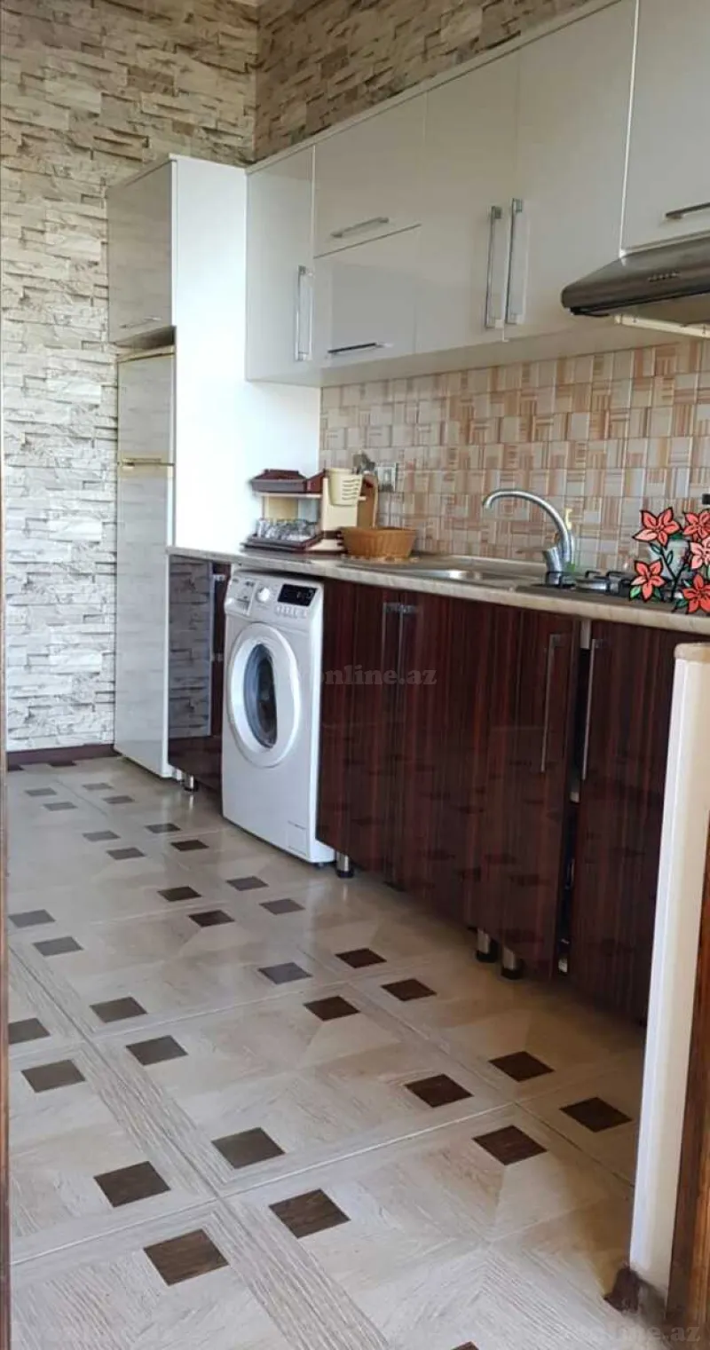 Kirayə verilir 3 otaqlı Həyət evi 52 m² Səbail r. - şəkil 4