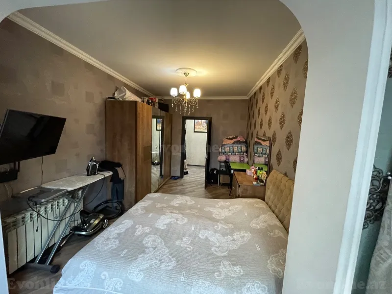 Satılır 2 otaqlı Mənzil Köhnə tikili 55 m² Yeni Günəşli - şəkil 4