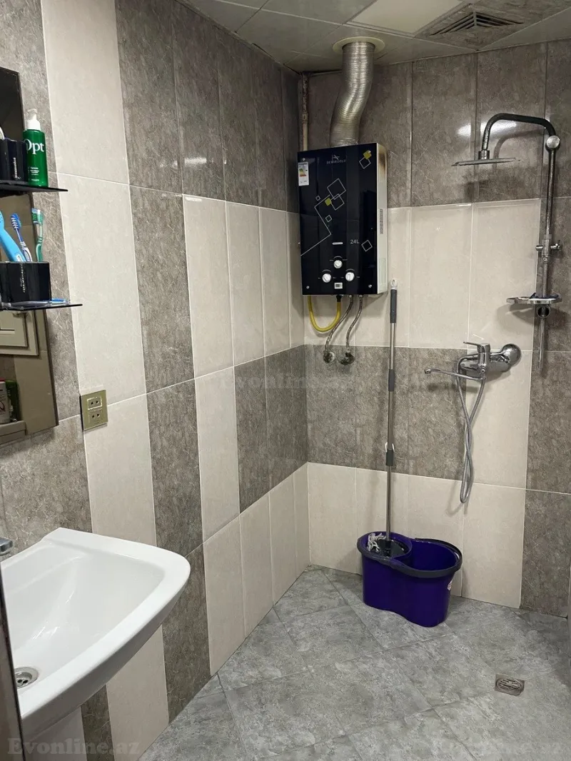 Satılır 2 otaqlı Mənzil Köhnə tikili 55 m² Yeni Günəşli - şəkil 12