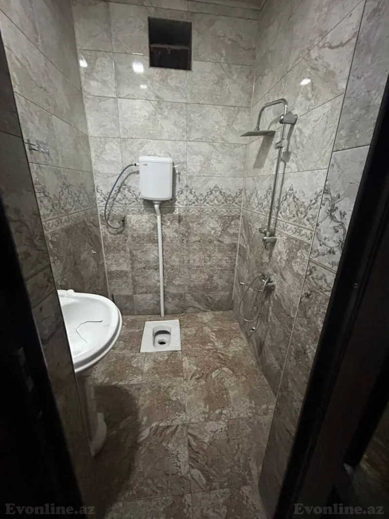 Kirayə verilir 2 otaqlı Həyət evi 60 m² Avtovağzal m. - şəkil 6
