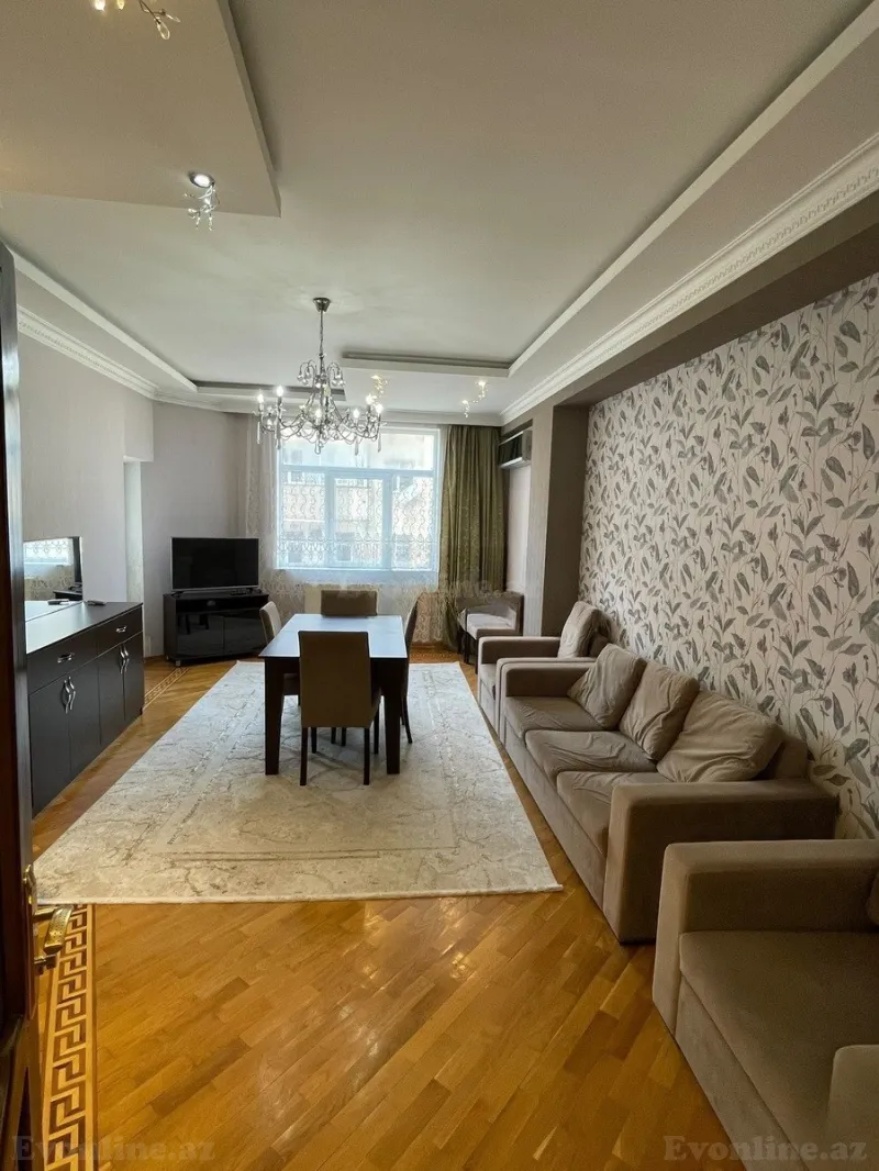 3 otaqlı Mənzil 100 m² Nəriman Nərimanov m. Kirayə verilir