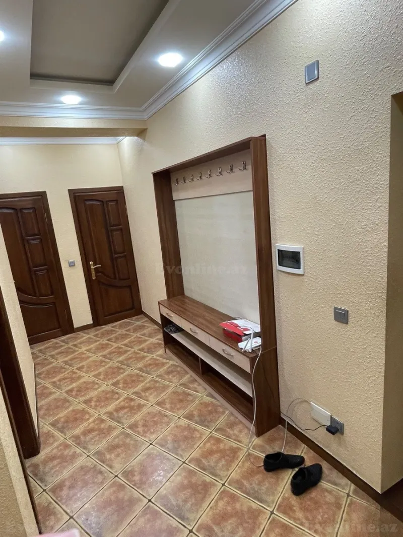 Kirayə verilir 3 otaqlı Mənzil Yeni tikili 100 m² Nəriman Nərimanov m. - şəkil 14