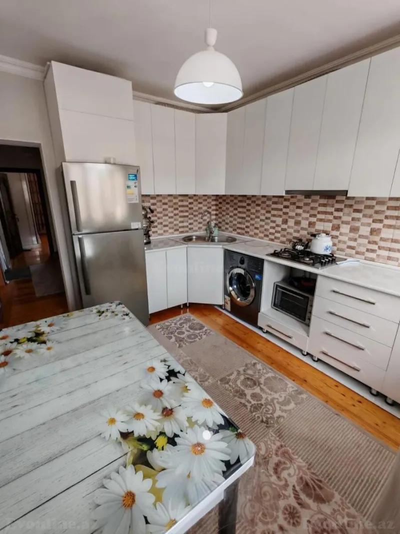 Satılır 2 otaqlı Mənzil Köhnə tikili 60 m² Həzi Aslanov m. - şəkil 2