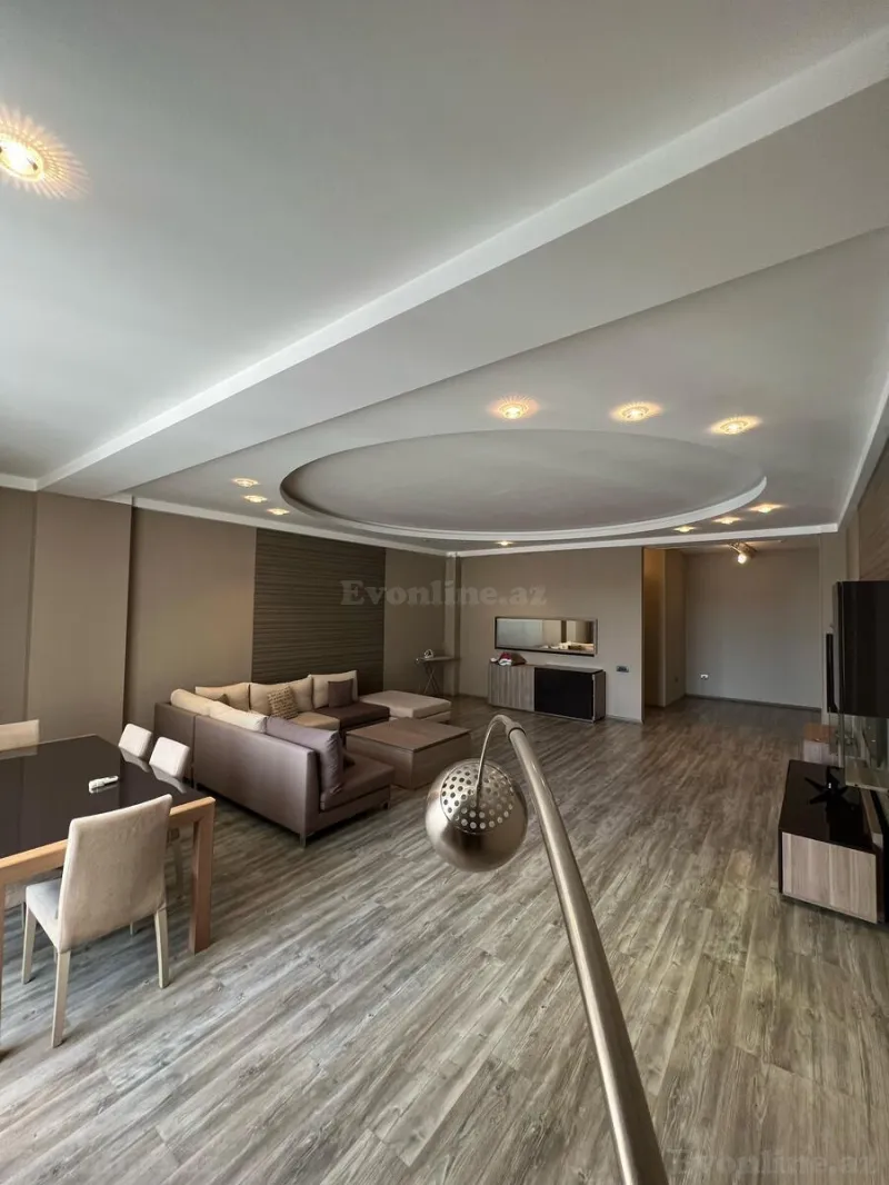 Kirayə verilir 4 otaqlı Mənzil Yeni tikili 210 m² 28 May m. - şəkil 4