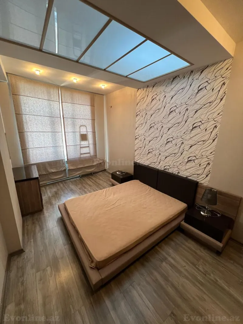 Kirayə verilir 4 otaqlı Mənzil Yeni tikili 210 m² 28 May m. - şəkil 6
