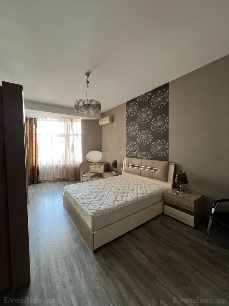 Kirayə verilir 4 otaqlı Mənzil Yeni tikili 210 m² 28 May m. - şəkil 8