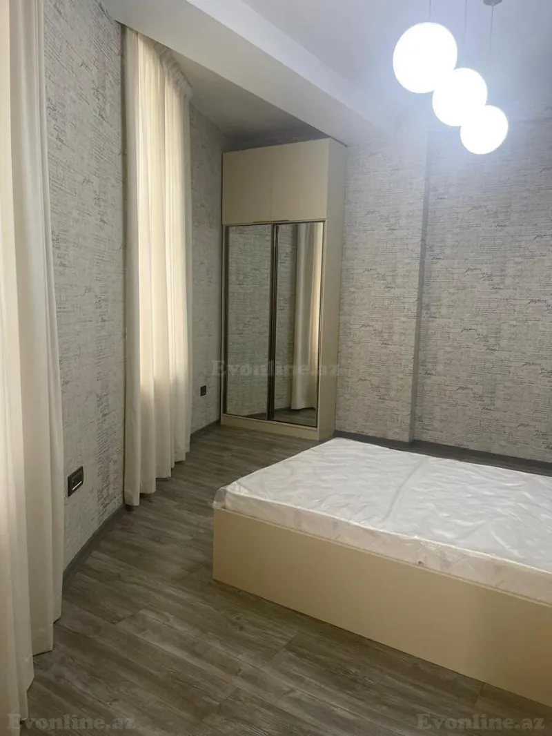 Kirayə verilir 4 otaqlı Mənzil Yeni tikili 210 m² 28 May m. - şəkil 11