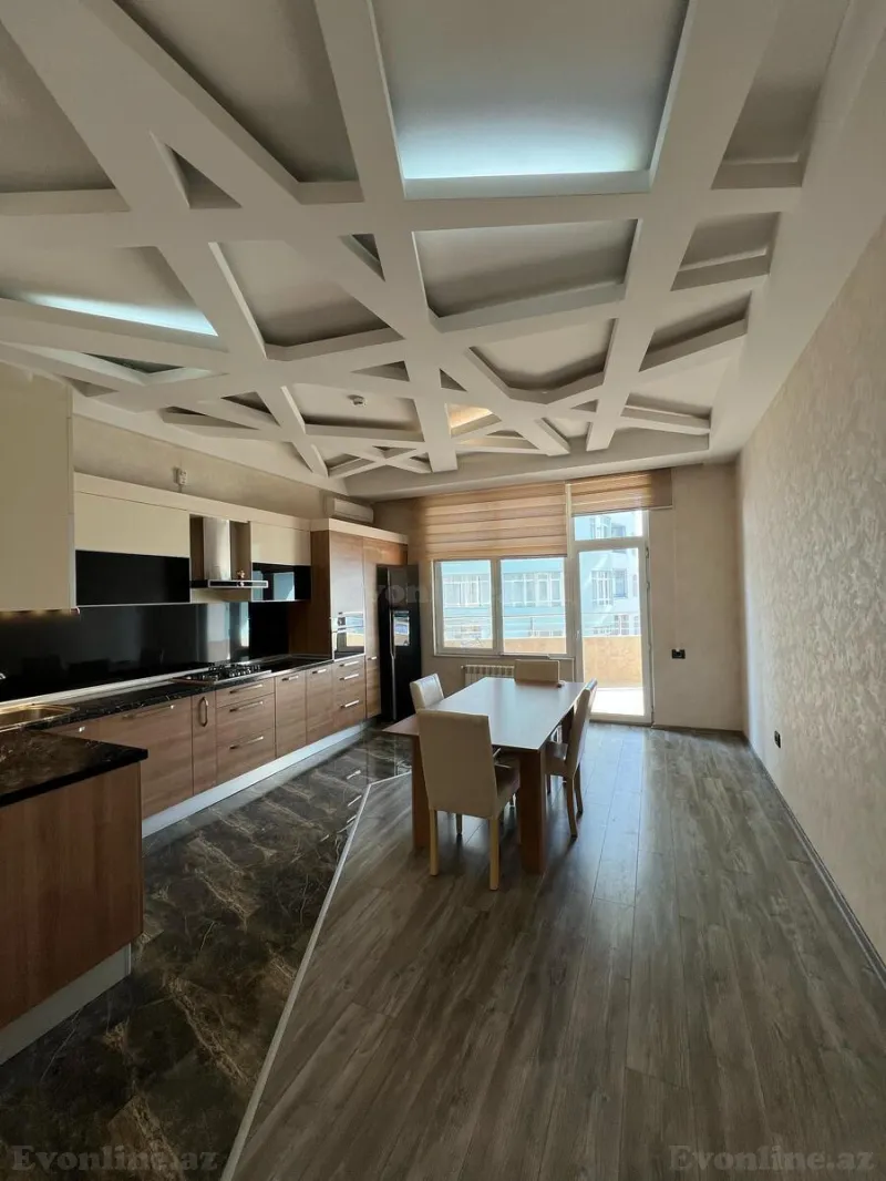 Kirayə verilir 4 otaqlı Mənzil Yeni tikili 210 m² 28 May m. - şəkil 13