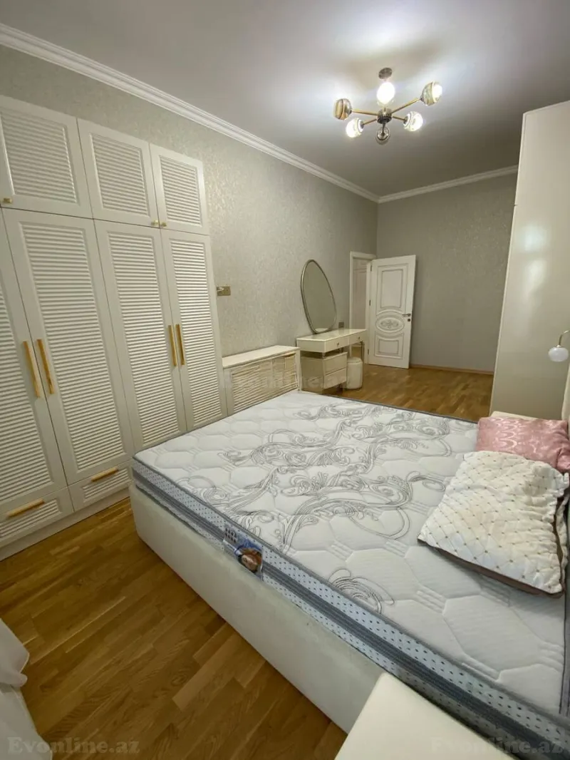 Kirayə verilir 3 otaqlı Mənzil Yeni tikili 120 m² Azadlıq prospekti m. - şəkil 4