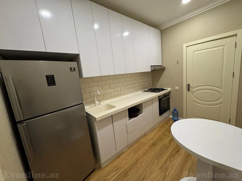 Kirayə verilir 3 otaqlı Mənzil Yeni tikili 96 m² Həzi Aslanov m. - şəkil 17