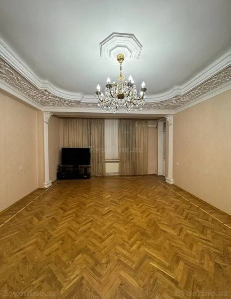 Kirayə verilir 3 otaqlı Mənzil Yeni tikili 129 m² 28 May m. - şəkil 4