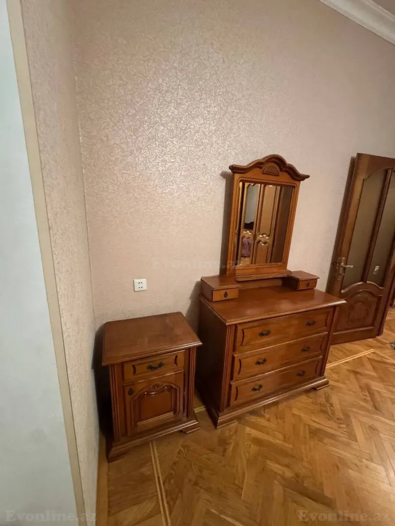 Kirayə verilir 3 otaqlı Mənzil Yeni tikili 129 m² 28 May m. - şəkil 7