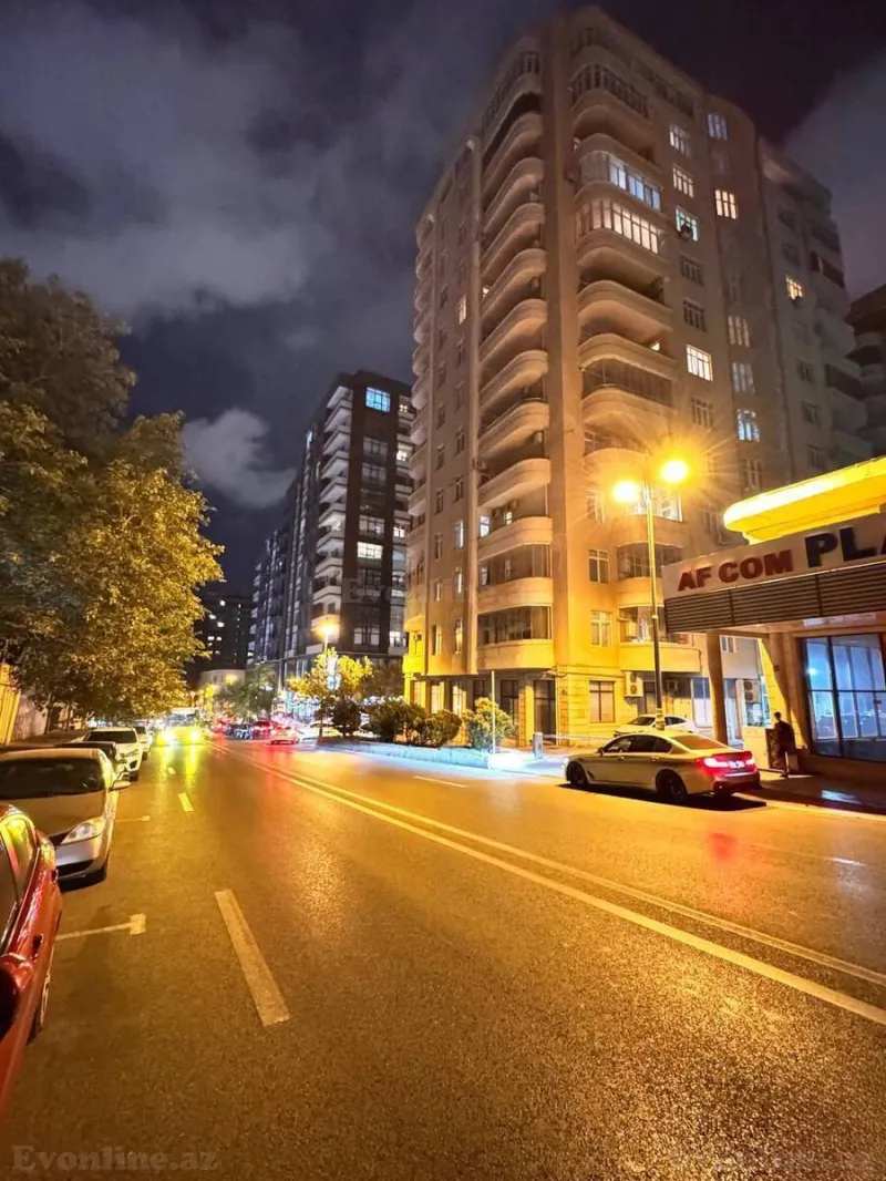 Kirayə verilir 3 otaqlı Mənzil Yeni tikili 129 m² 28 May m. - şəkil 12
