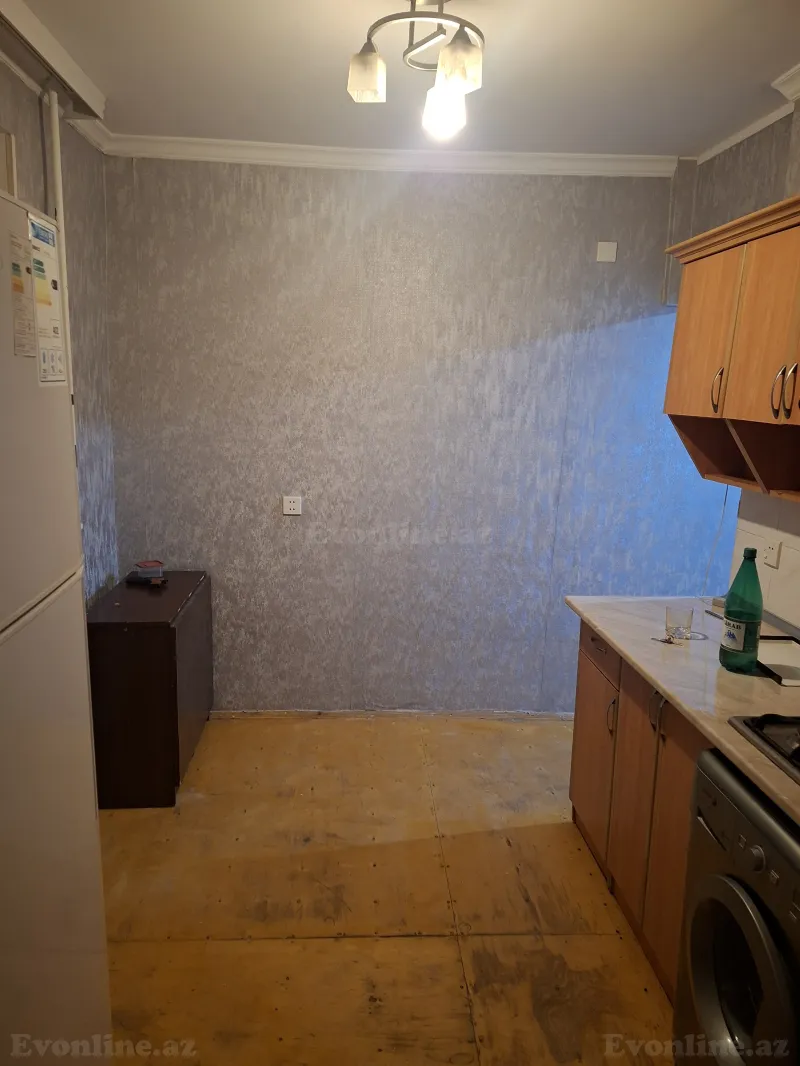 Satılır 2 otaqlı Mənzil Köhnə tikili 65 m² Badamdar - şəkil 5