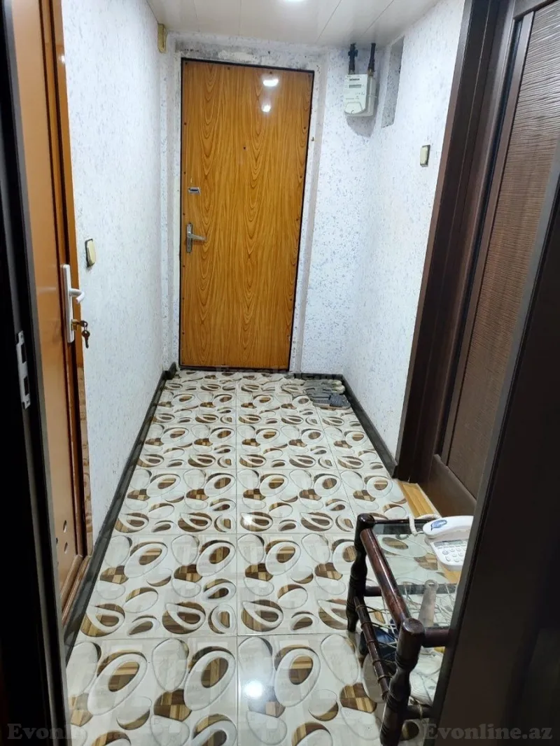 Kirayə verilir 1 otaqlı Mənzil Köhnə tikili 25 m² 28 May m. - şəkil 3