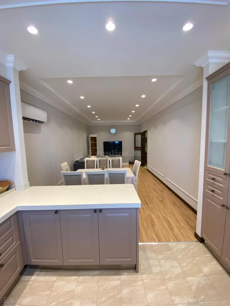 Kirayə verilir 2 otaqlı Mənzil Yeni tikili 75 m² Gənclik m. - şəkil 2