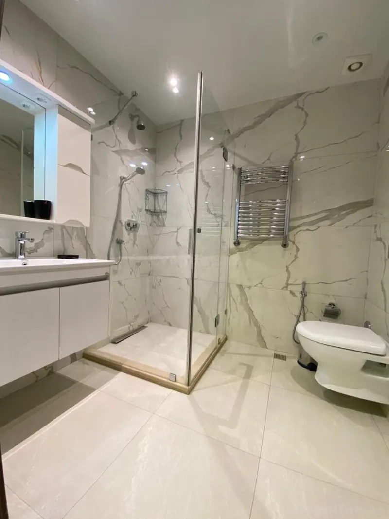 Kirayə verilir 2 otaqlı Mənzil Yeni tikili 75 m² Gənclik m. - şəkil 17