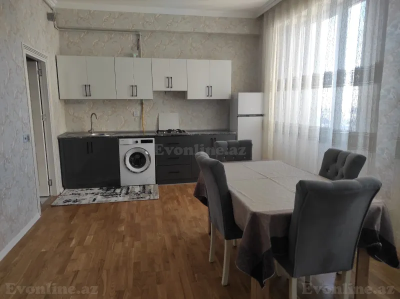 3 otaqlı Mənzil 70 m² Yeni Günəşli Kirayə verilir