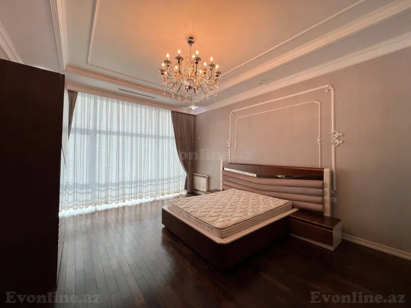 Satılır 8 otaqlı Həyət evi 1000 m² Gənclik m. - şəkil 18