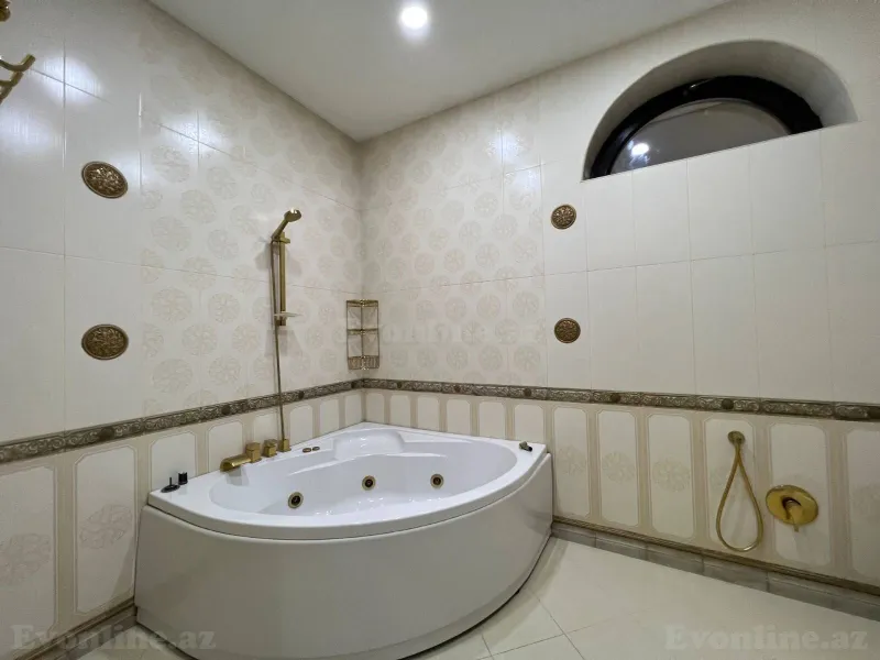 Satılır 8 otaqlı Həyət evi 1000 m² Gənclik m. - şəkil 25
