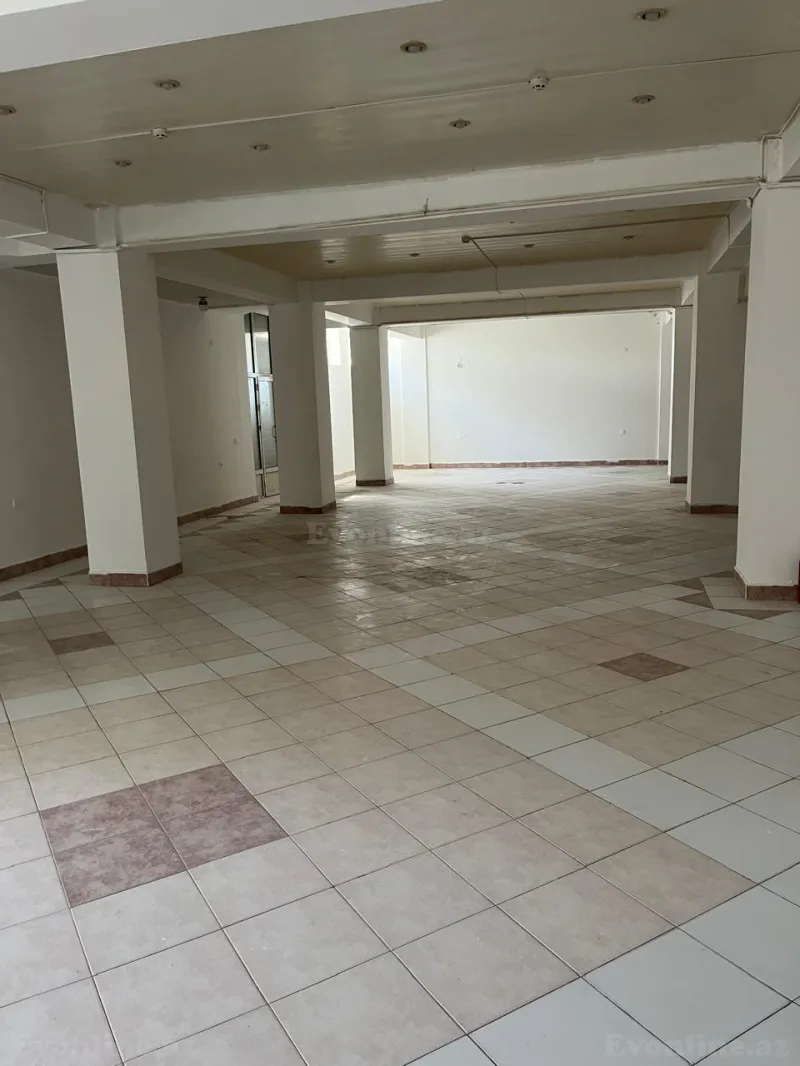 Obyekt 260 m² 3-cü mikrorayon Kirayə verilir