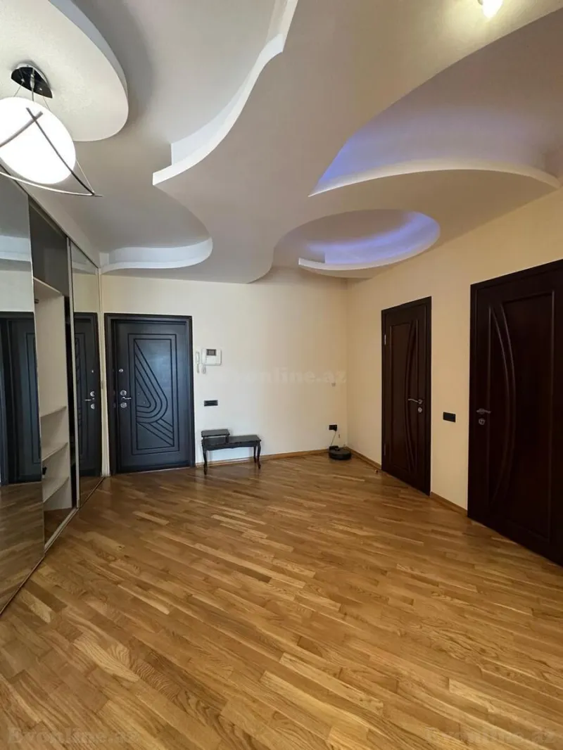 Satılır 3 otaqlı Mənzil Yeni tikili 148 m² Həzi Aslanov m. - şəkil 3
