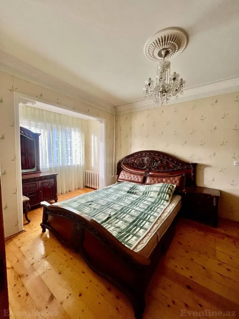 Kirayə verilir 4 otaqlı Mənzil Köhnə tikili 100 m² Azadlıq prospekti m. - şəkil 7
