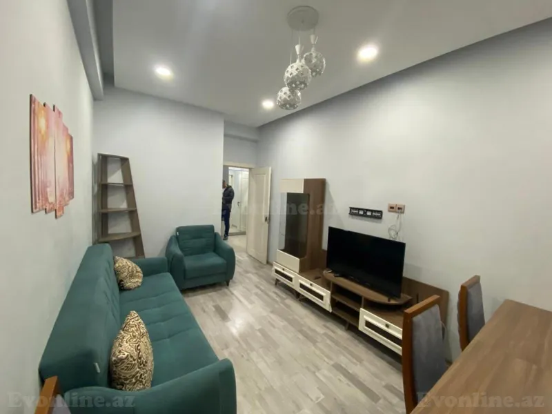 Kirayə verilir 2 otaqlı Mənzil Yeni tikili 60 m² İnşaatçılar m. - şəkil 2