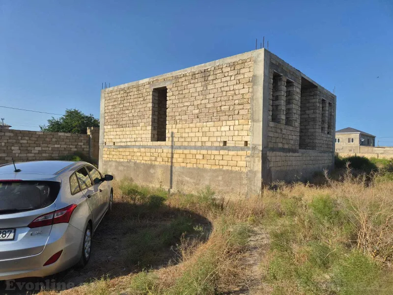 3 otaqlı Həyət evi 110 m² Zirə Satılır