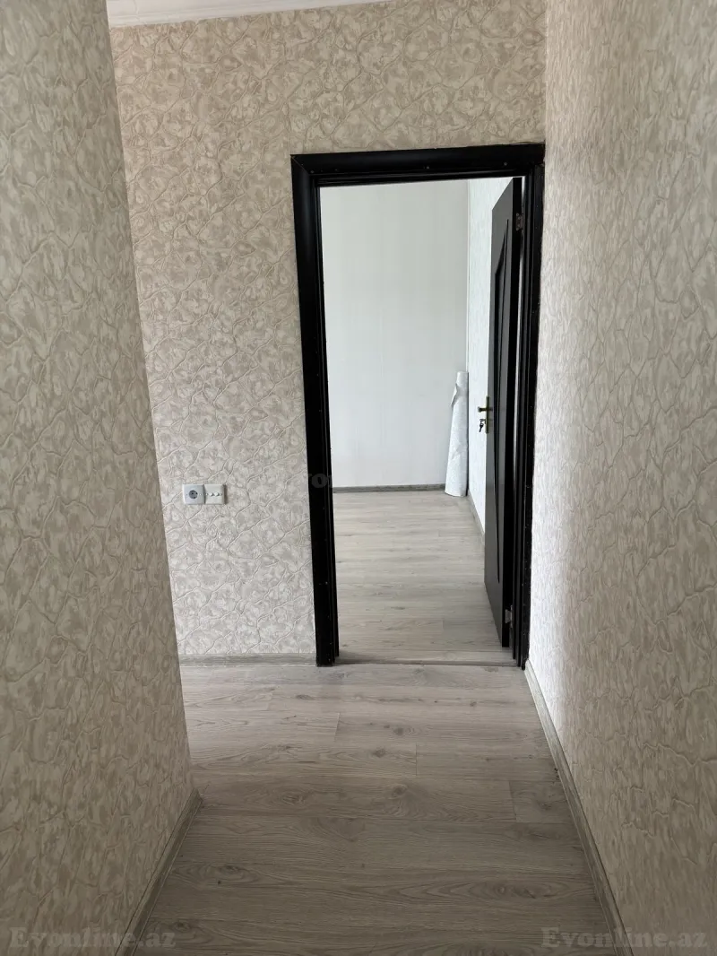 Bakı, Suraxanı r., Yeni Günəşlida 1 otaqlı mənzil satılır