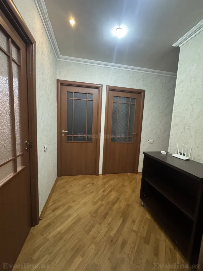 Satılır 3 otaqlı Mənzil Köhnə tikili 80 m² Əhmədli m. - şəkil 2
