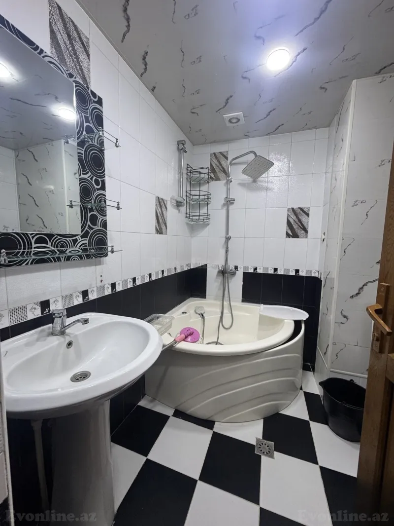 Satılır 3 otaqlı Mənzil Köhnə tikili 80 m² Əhmədli m. - şəkil 12
