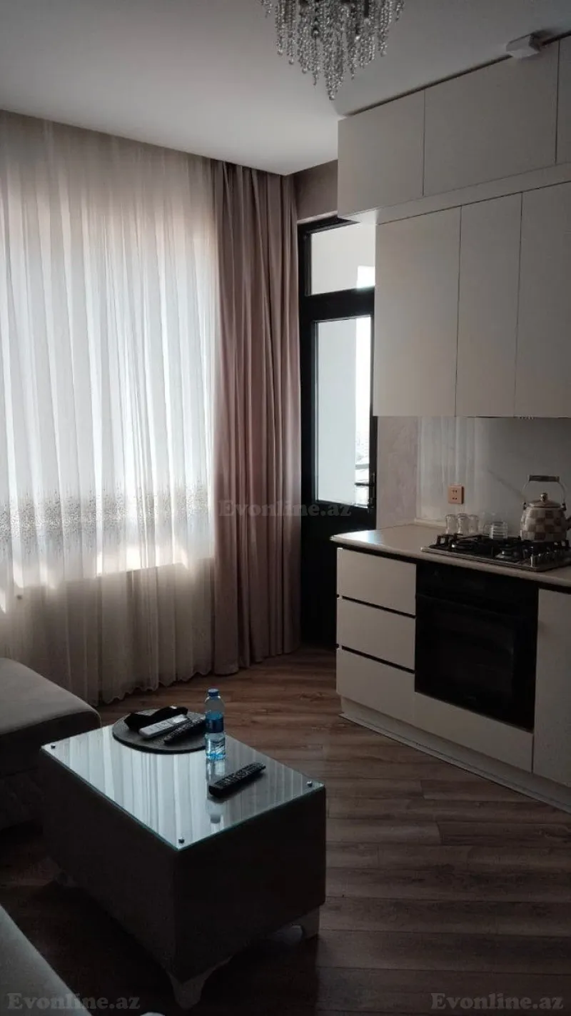 Kirayə verilir 3 otaqlı Mənzil Yeni tikili 85 m² İnşaatçılar m. - şəkil 10